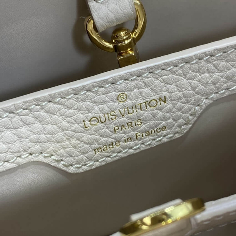 Replica Louis Vuitton Taurillon Leather Capucines Mm M57224
