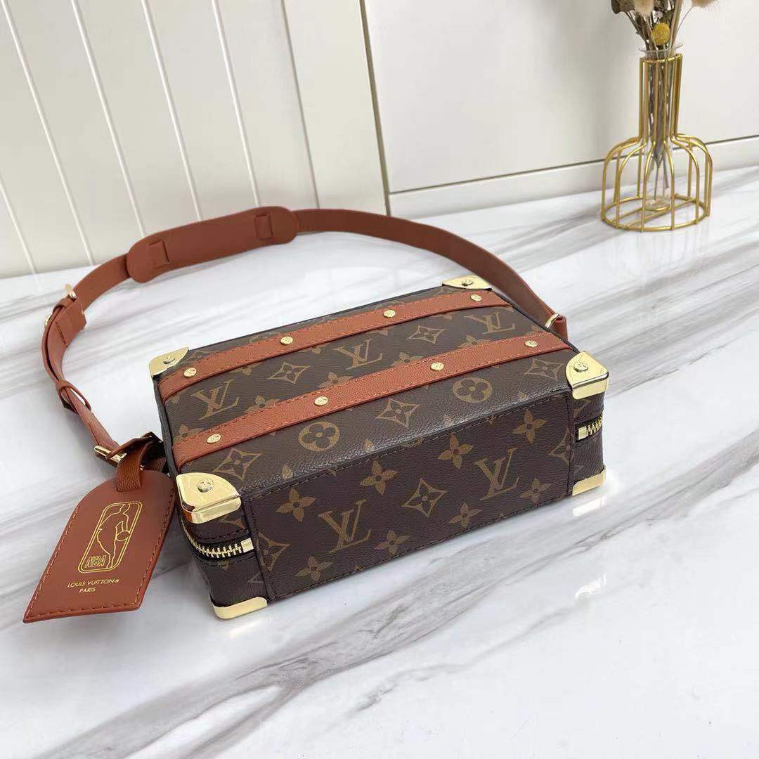 Replica Louis Vuitton Collaboration Handle Trunk