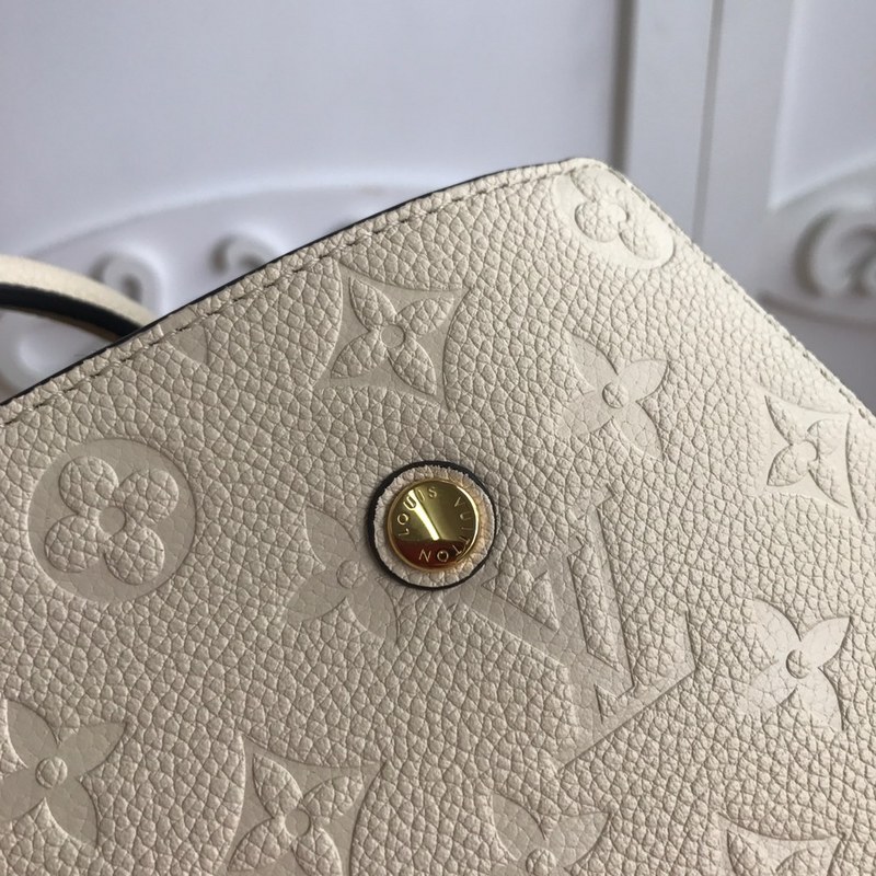 Replica Louis Vuitton Aaa-Montaigne Mm-M44061 White