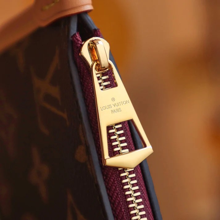 Replica Louis Vuitton Monogram CarryAll PM/MM M46203