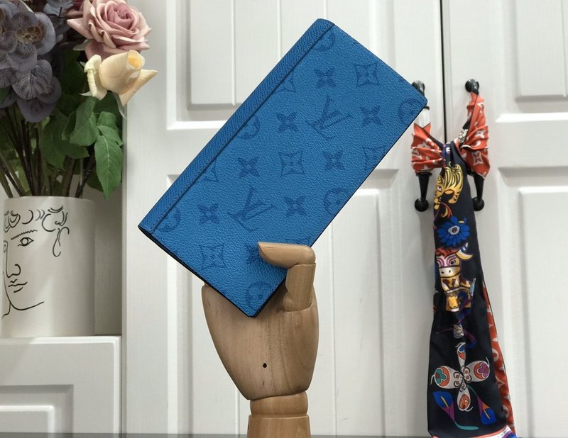Replica Louis Vuitton Brazza Wallet Blue Monogram