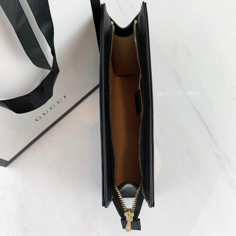 Replica Gucci 1955 Horsebit-Embellished Leather Pouch 621890