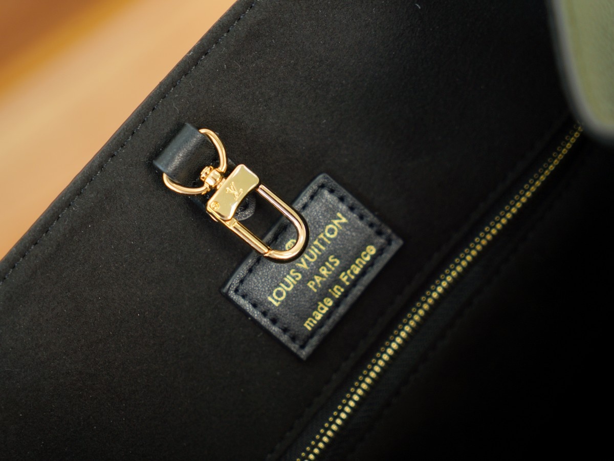 Replica Louis Vuitton Fold Tote Pm M45388