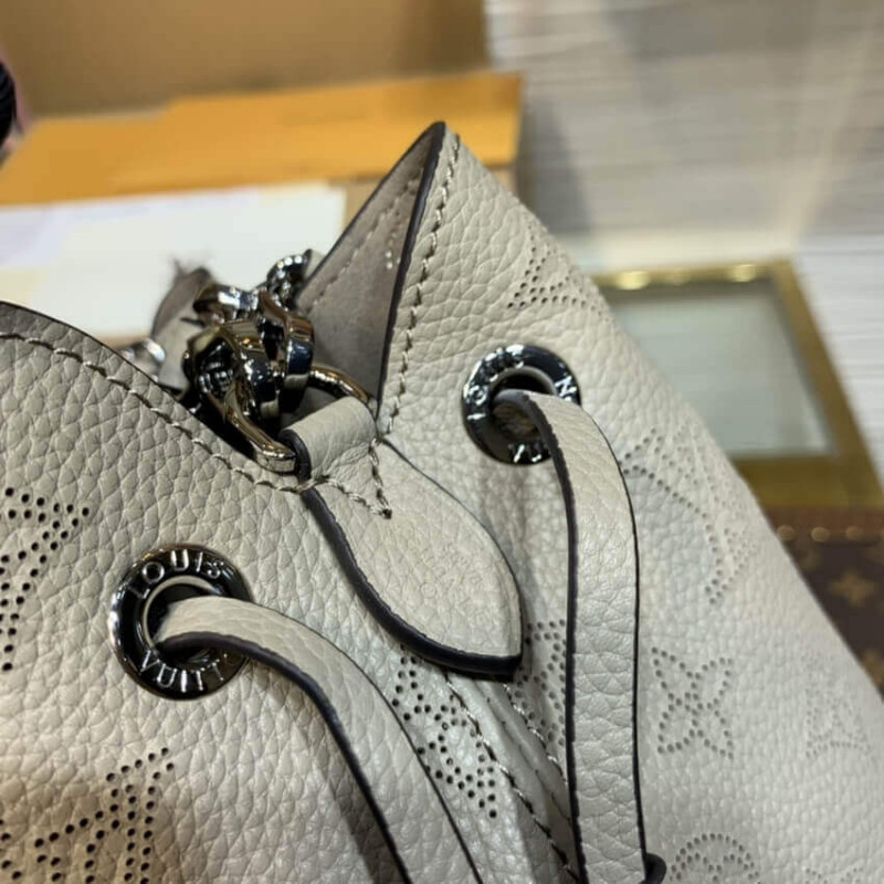 Replica Louis Vuitton Mahina Leather Bella M57201
