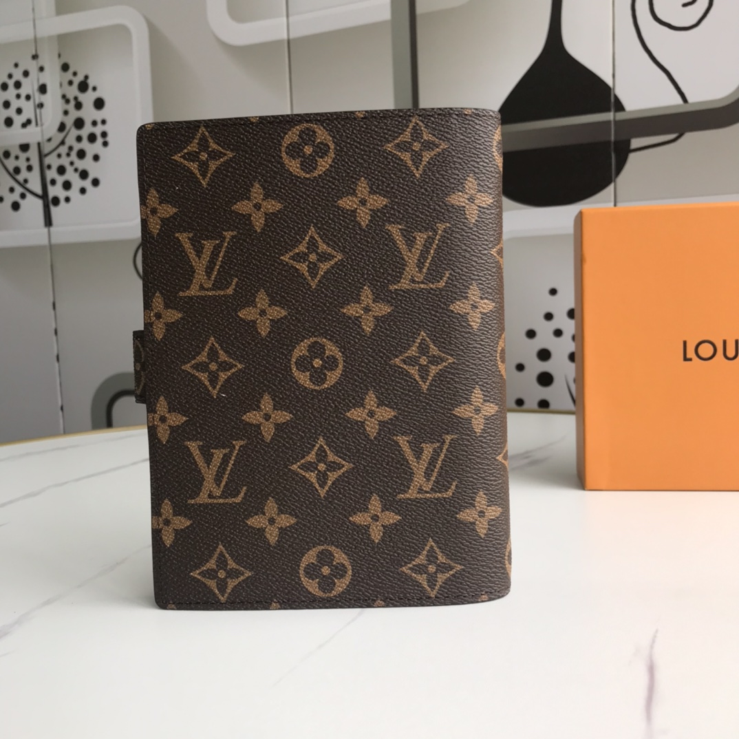 Replica Louis Vuitton Medium Ring Agenda Cover R20105