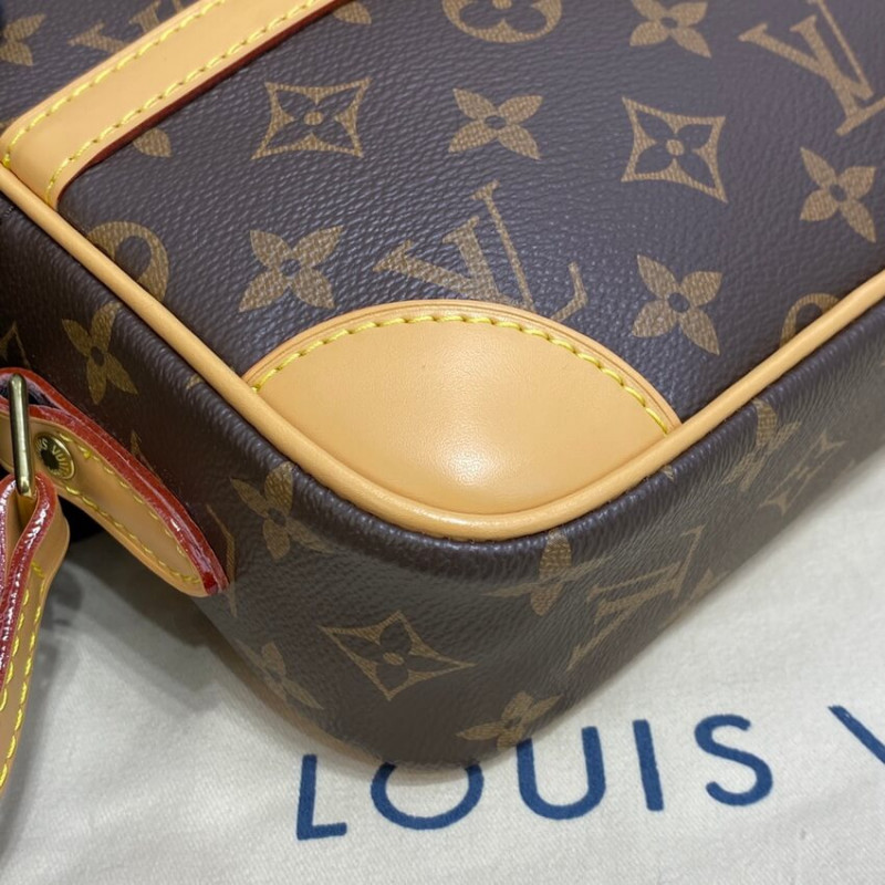 Replica Louis Vuitton Monogram Trocadero 23 Shoulder Bag M51276