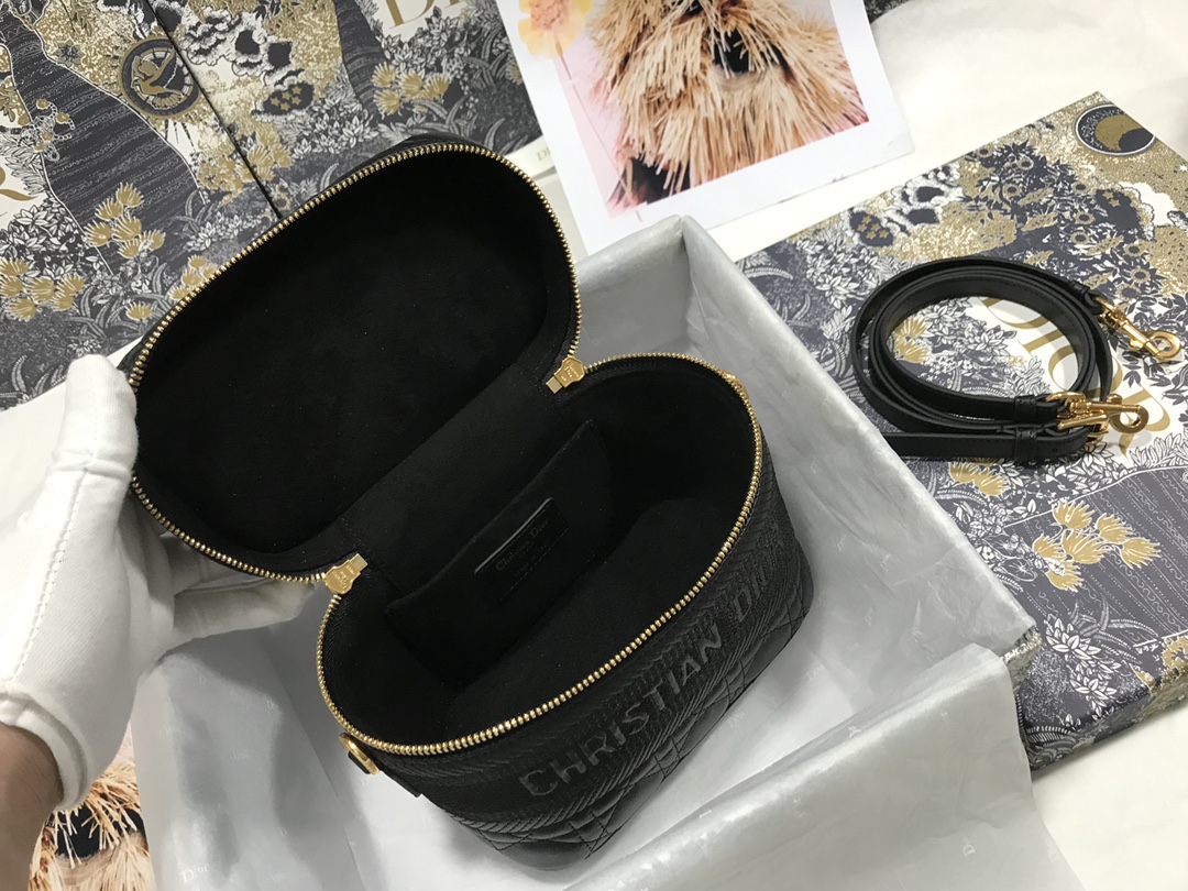 Replica Dior Aaa-Small Travel Vanity Case