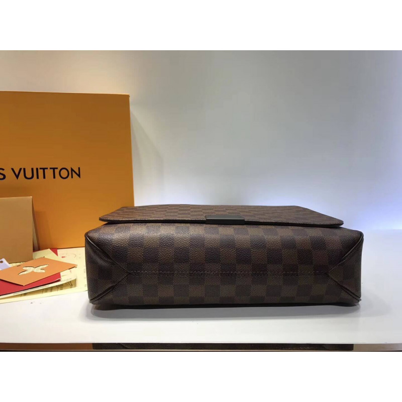 Replica Louis Vuitton Damier Ebene Canvas District Mm N41213