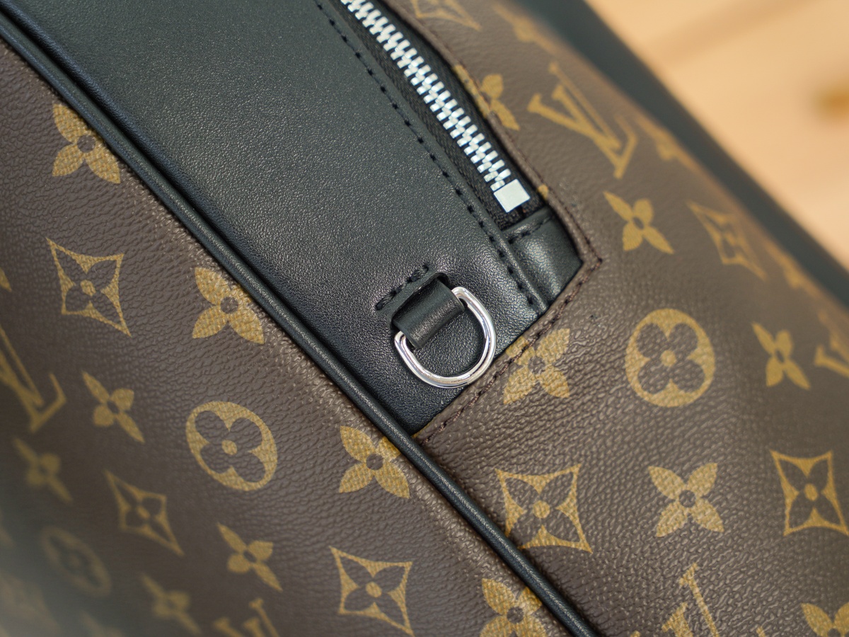 Replica Louis Vuitton Aaa-Josh M45349