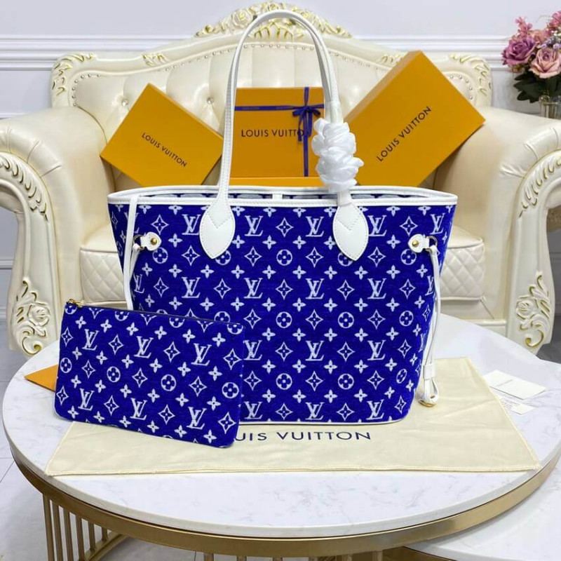 Replica Louis Vuitton Monogram Jacquard Velvet Neverfull Mm M46220