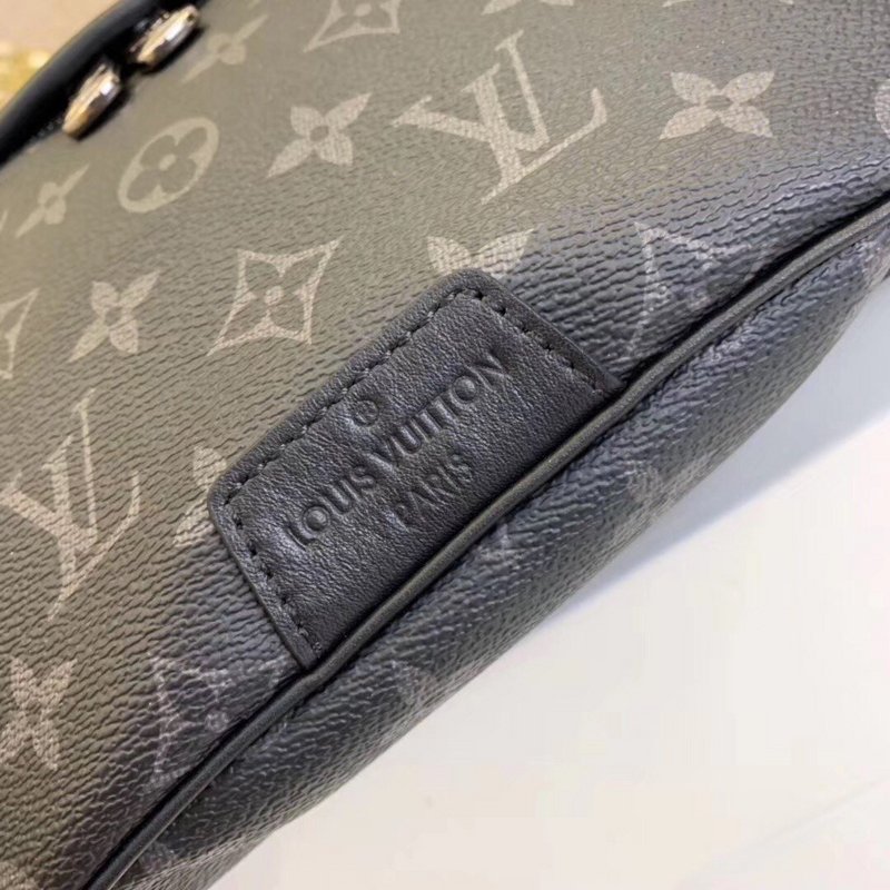 Replica Louis Vuitton Discovery Bumbag M44336