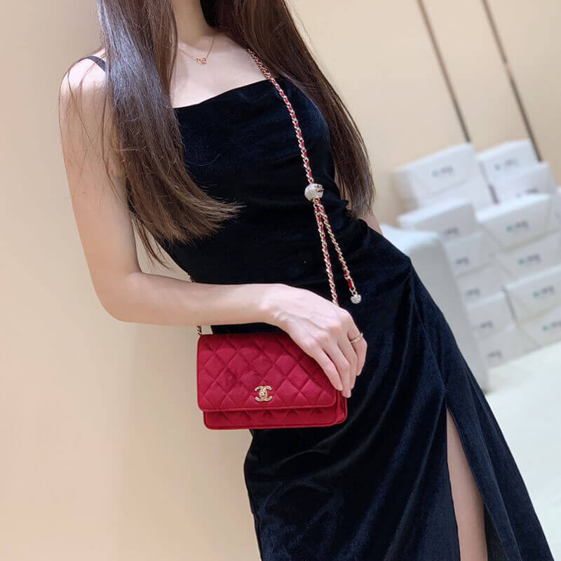 Replica Chanel Woc With Cc Details On Strap Ap1450 In Velvet