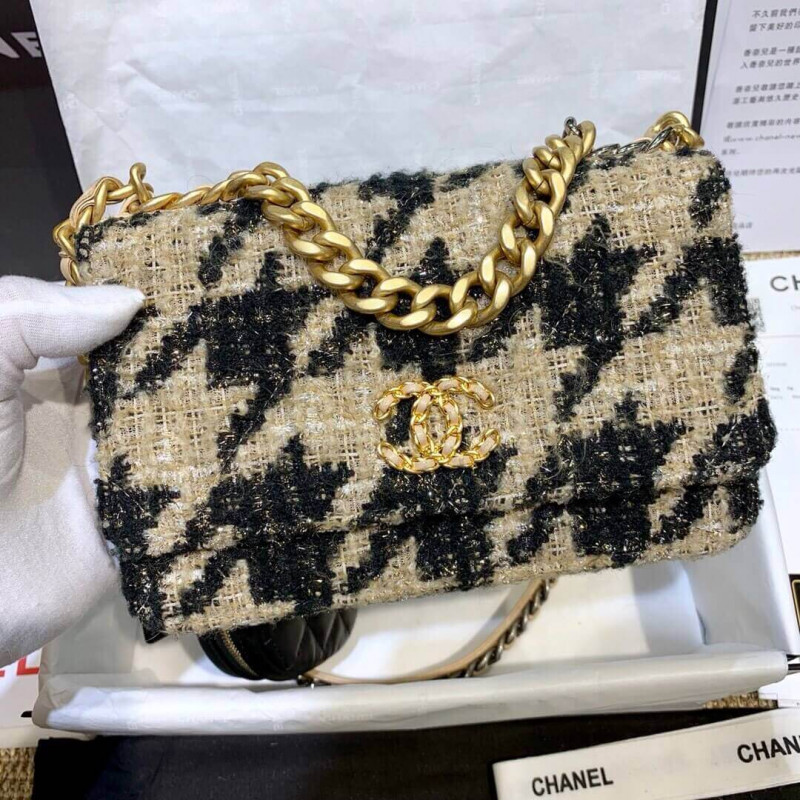 Replica Chanel 19 Tweed Woc With Leather Coin Purse Ap0985