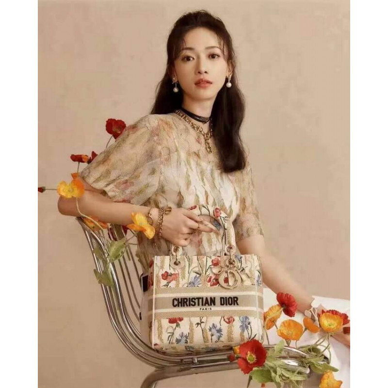 Replica Dior Medium Lady D-Lite Hibiscus Metallic Thread Embroidery Bag M0565