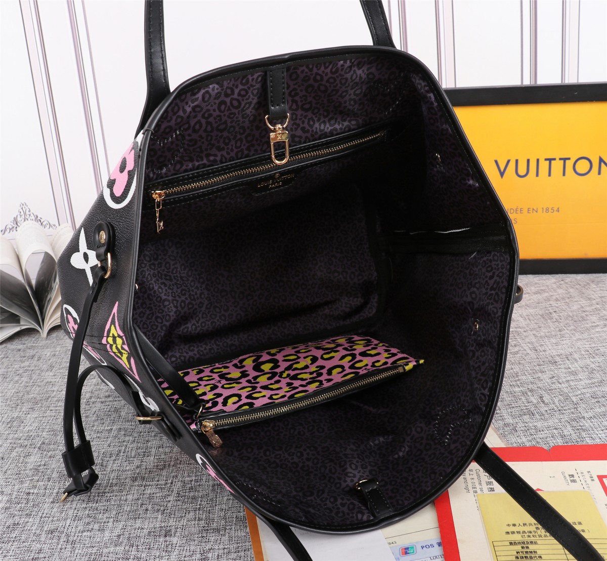 Replica Louis Vuitton Aaa-Neverfull Mm Tote Bag Black/White M45818