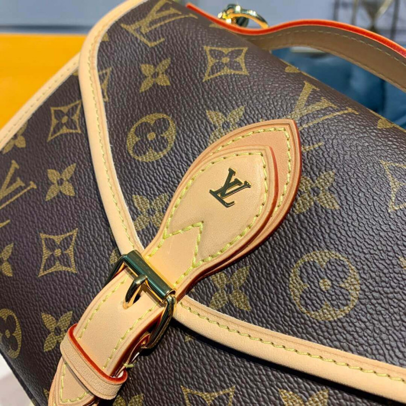 Replica Louis Vuitton Monogram Canvas Ivy M44919