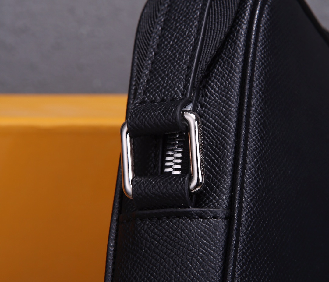 Replica Louis Vuitton Alex Messenger Bb M30265