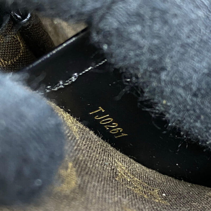 Replica Louis Vuitton Calfskin Leather Utility Crossbody M80450