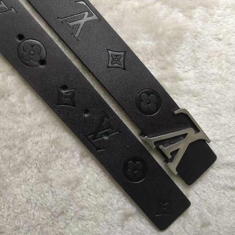 Replica Louis Vuitton Belt L55-70 38Mm Silver