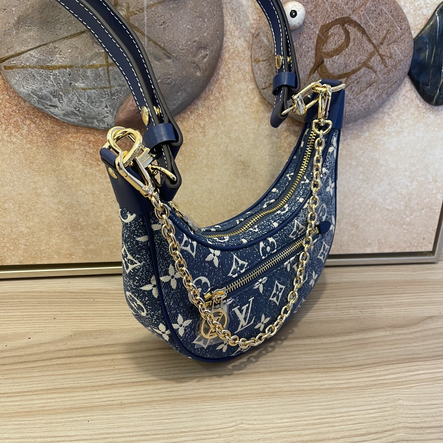 Replica Louis Vuitton Loop Baguette Handbag