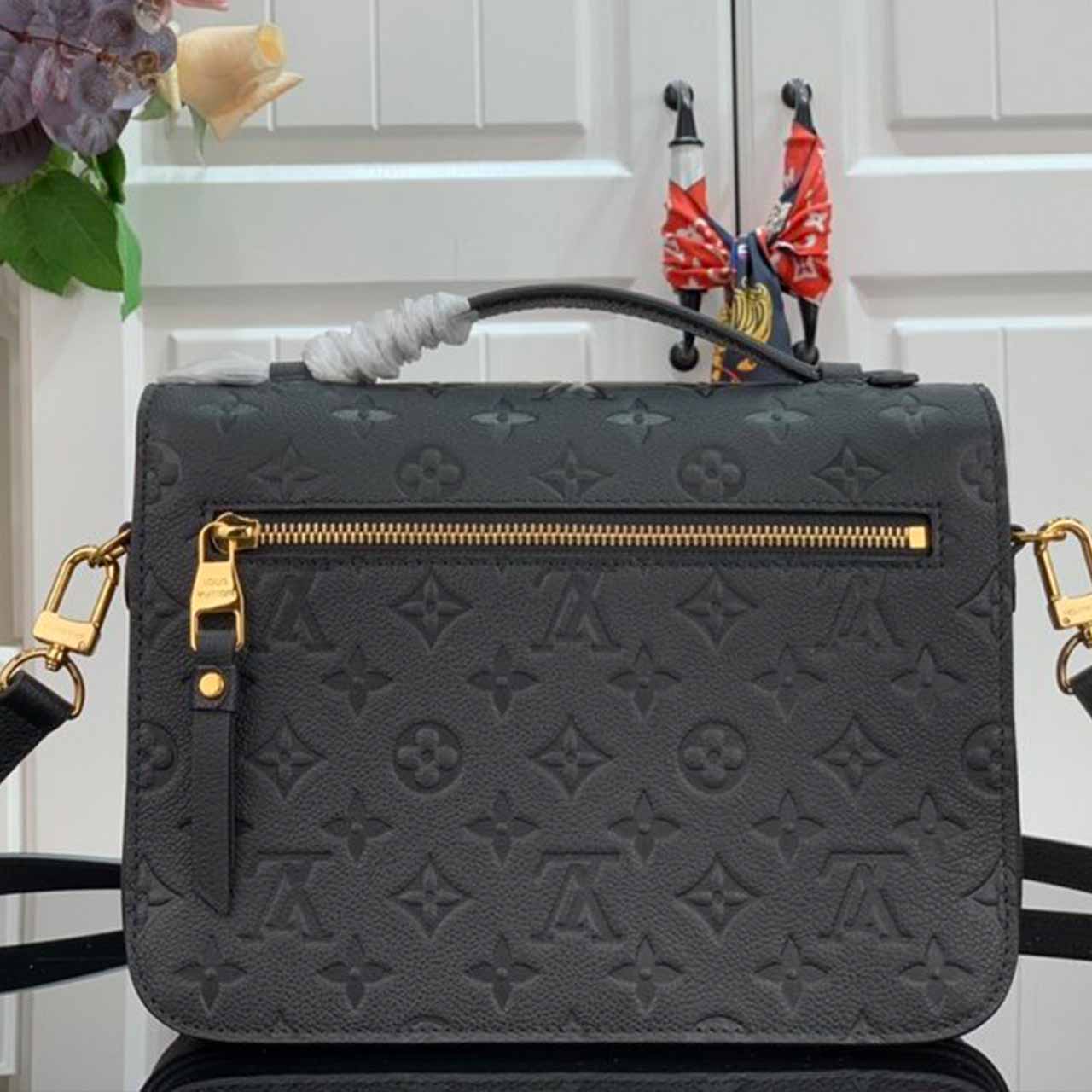Replica Louis Vuitton Pochette Metis M41487- 8 Styles