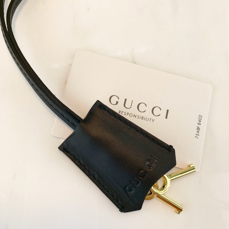 Replica Gucci Padlock Gg Supreme Bees Medium Shoulder Bag 479197