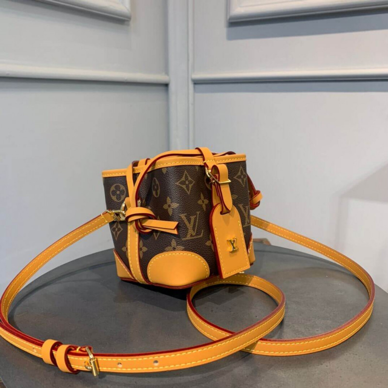Replica Louis Vuitton Monogram Canvas Mini Bucket Bag M57099
