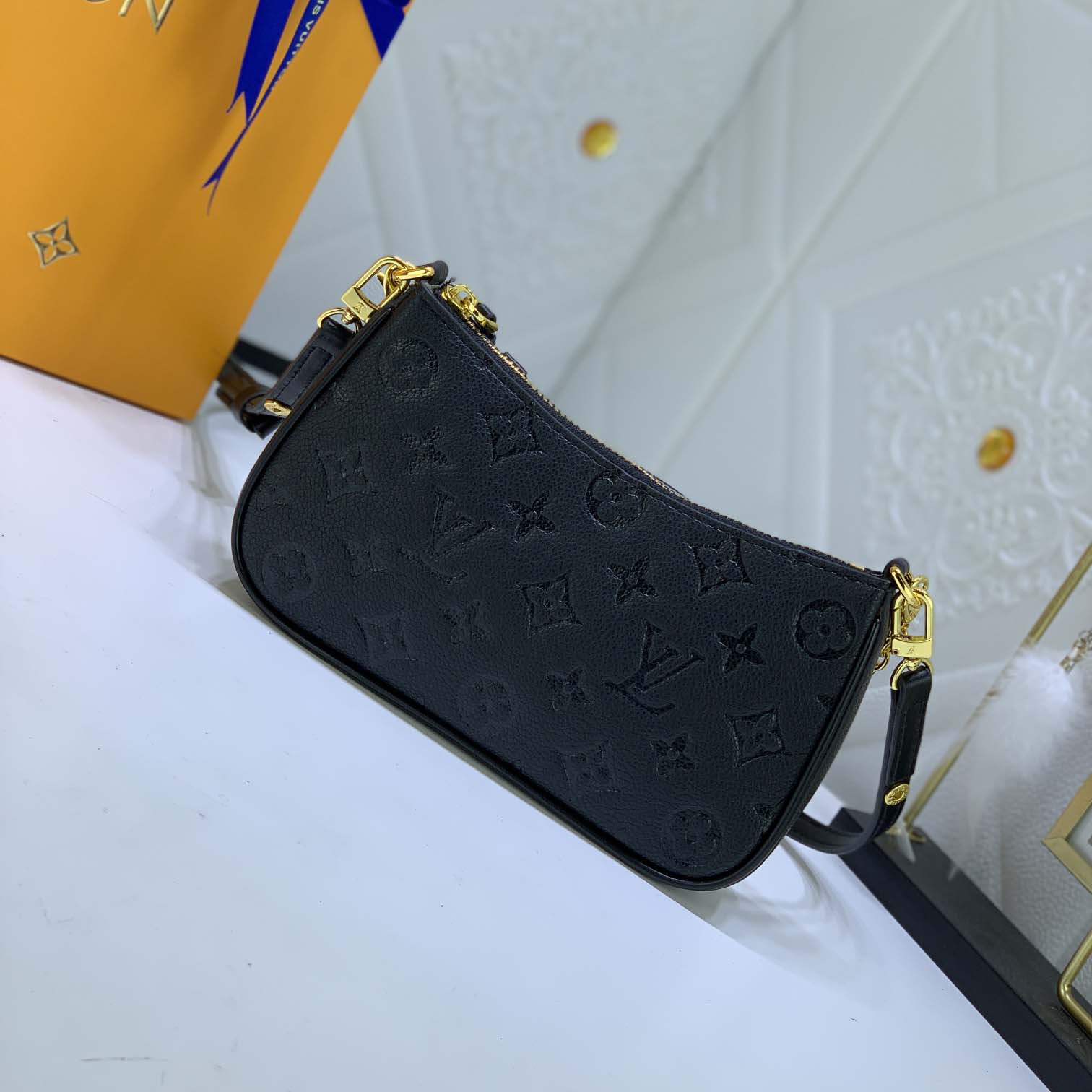 Replica Louis Vuitton Easy Pouch On Strap- Black/Beige/White