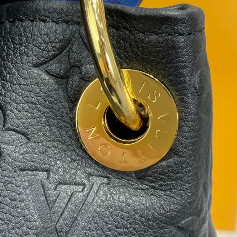 Replica Louis Vuitton Monogram Empreinte Artsy Mm M41066