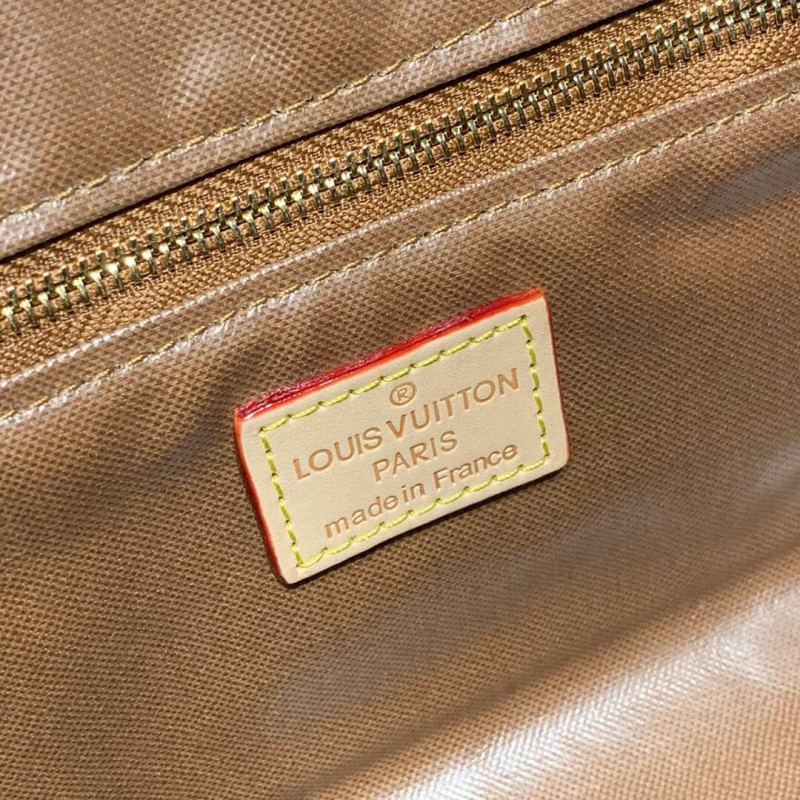 Replica Louis Vuitton Monogram Canvas King Size Toiletry Bag M47528