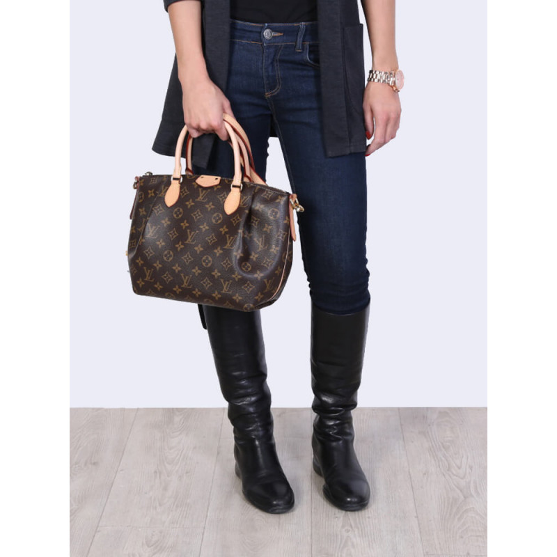 Replica Louis Vuitton Monogram Canvas Turenne Pm M48813