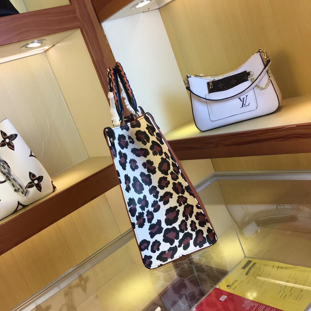 Replica Louis Vuitton Leopard-Print Sides Onthego Black/Brown