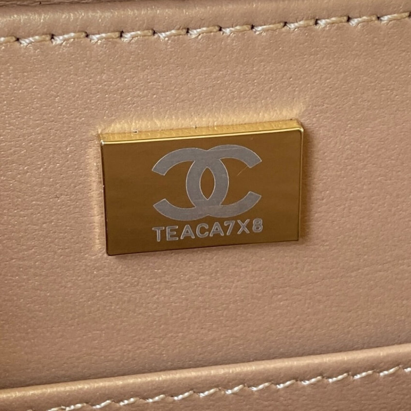 Replica Chanel Gold Vanity Case In Lambskin Style As2900