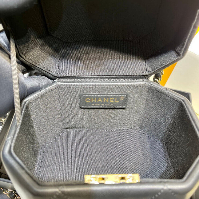 Replica Chanel Lambskin Small Vanity Case As2630 Black