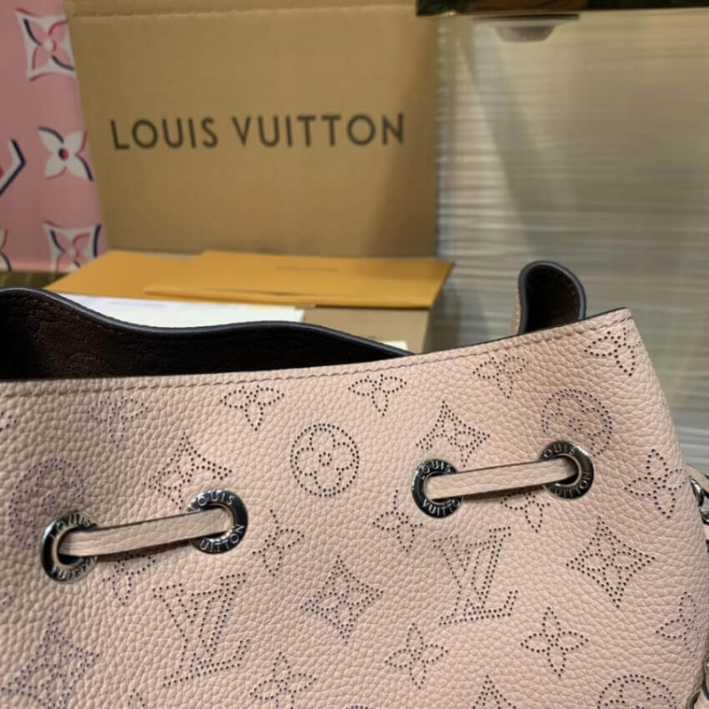Replica Louis Vuitton Mahina Leather Bella M57068