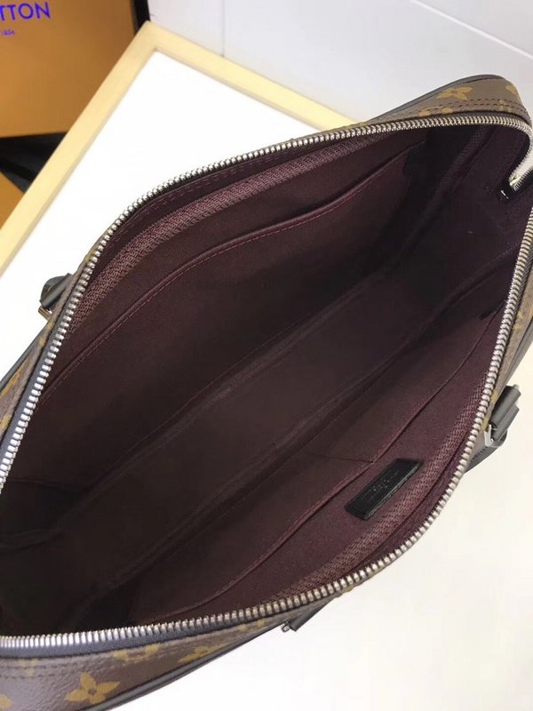 Replica Louis Vuitton Porte-Documents Voyage Pm M52005 Mono Brown