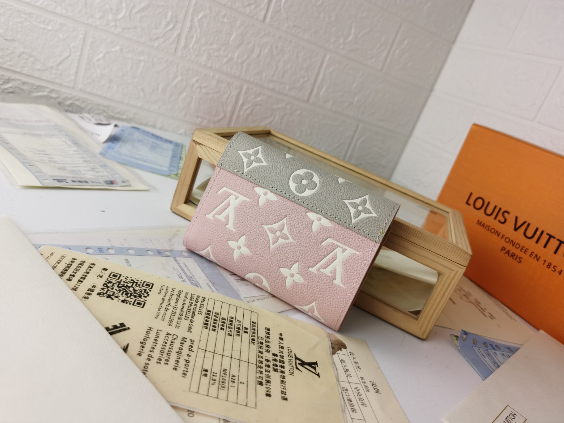 Replica Louis Vuitton Aaa-Victorine Wallet M81285