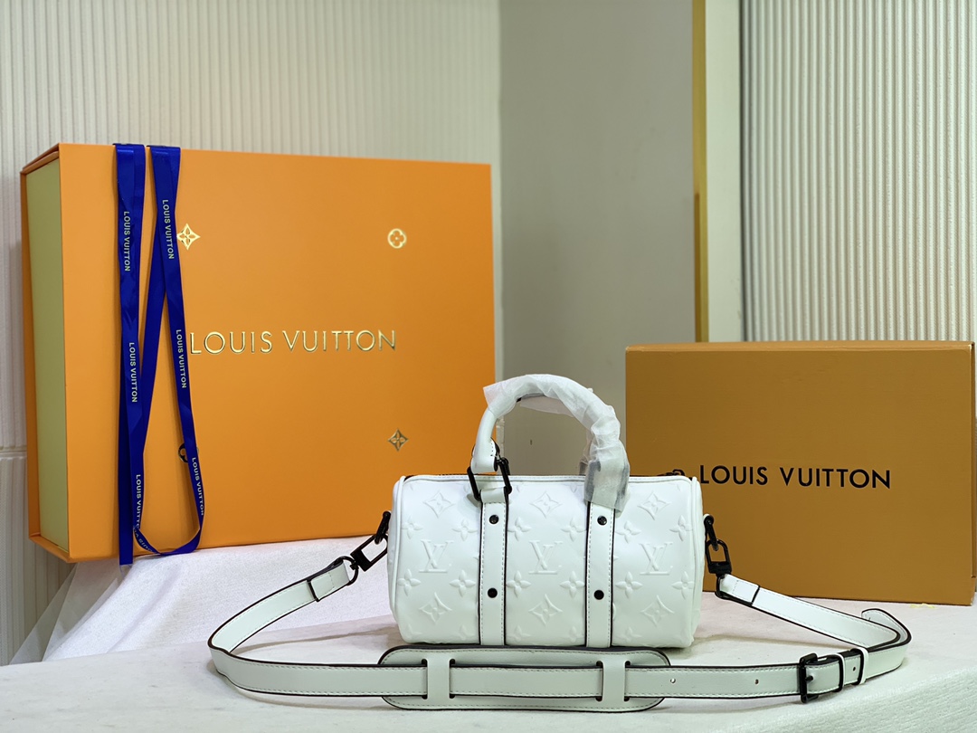 Replica Louis Vuitton Keepall Xs Monogram Seal Version