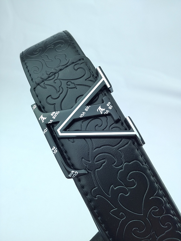 Replica Louis Vuitton Belt L153-75 38Mm Silver