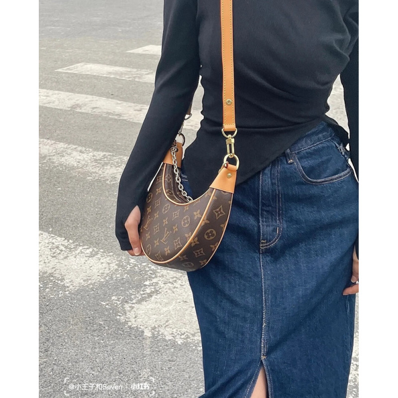 Replica Louis Vuitton Monogram Canvas Loop Bag M81098