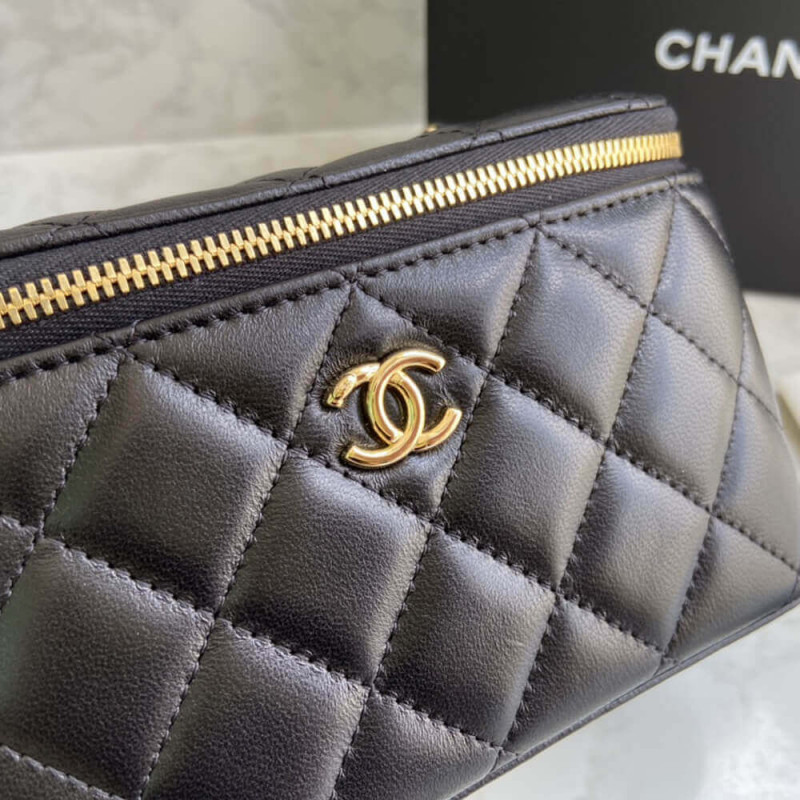 Replica Chanel Mini Vanity Case With Chain Ap1472