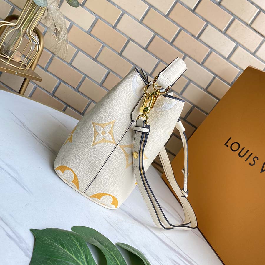 Replica Louis Vuitton Neonoe Bb Bucket Bag Blue/Beige/Pink