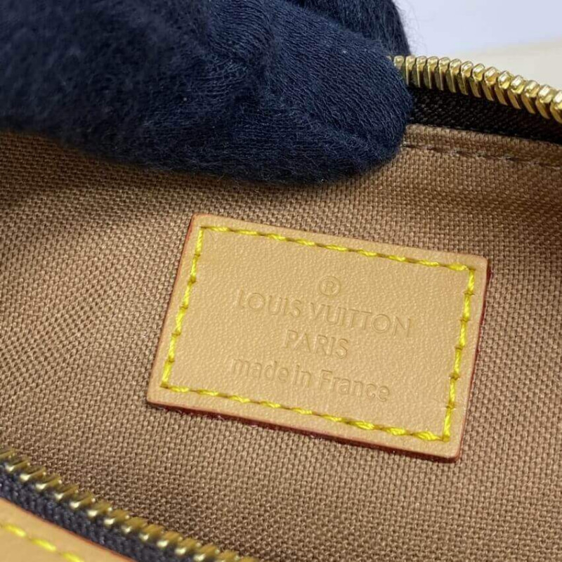 Replica Louis Vuitton Tikal Gm Shoulder Bag M40077