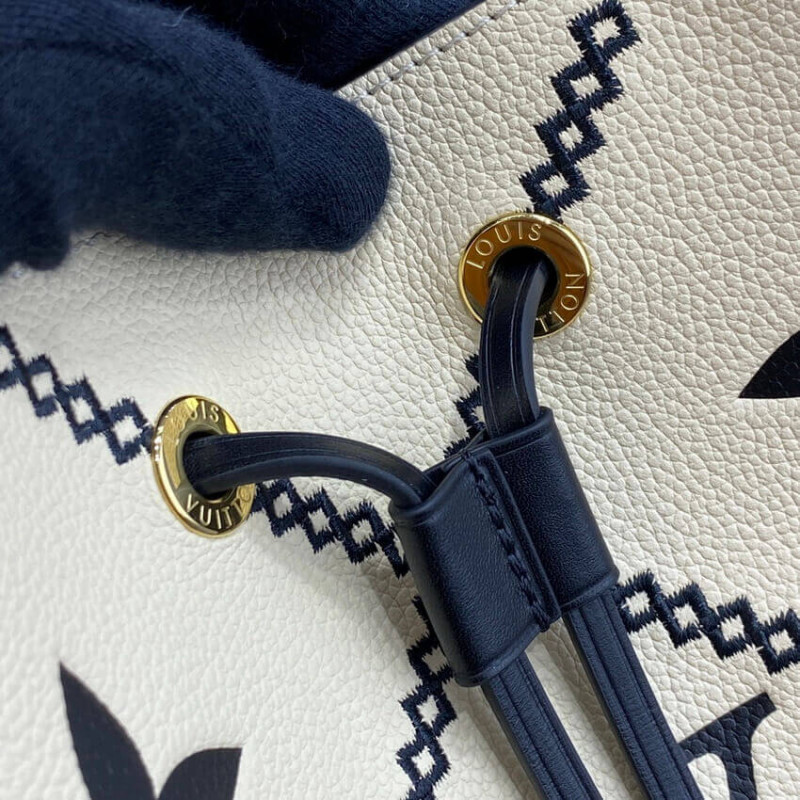 Replica Louis Vuitton Neonoe Mm M46023 Creme Beige/Black