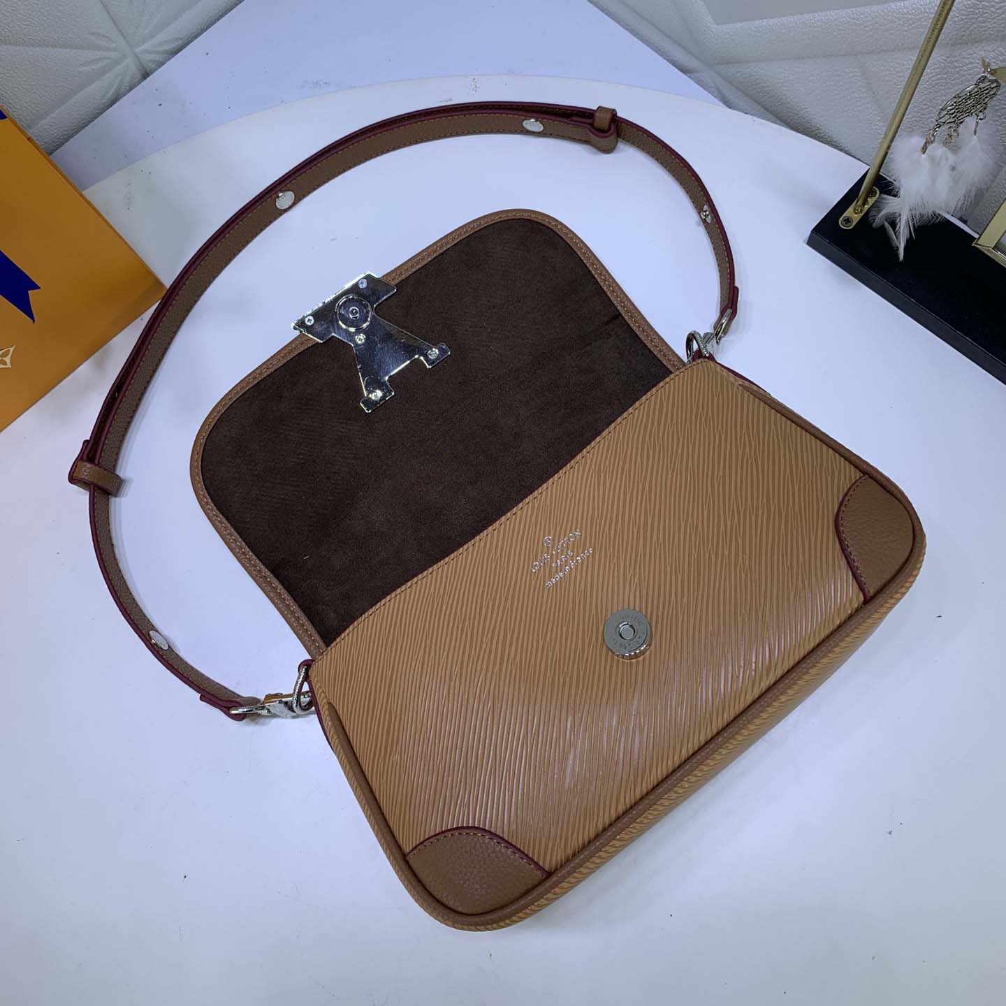 Replica Louis Vuitton Buci Crossbody Essential Daily Bag