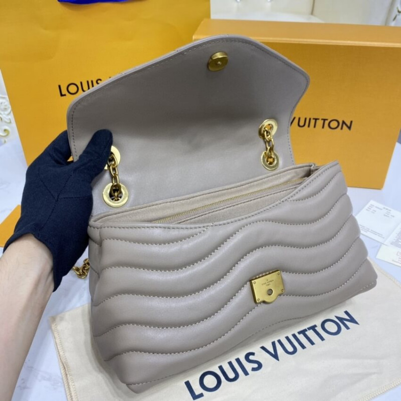 Replica Louis Vuitton New Wave Chain Bag M58550 Dark Taupe