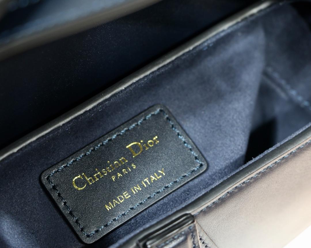 Replica Dior Mini Saddle Bag M0447