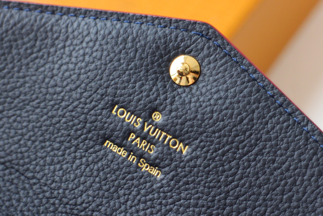 Replica Louis Vuitton Key Pouch M60633