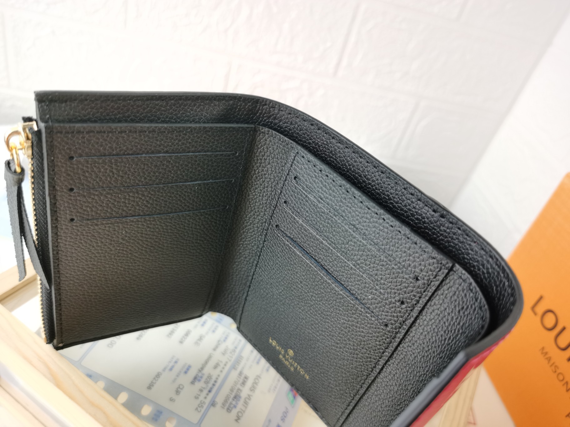 Replica Louis Vuitton Aaa-Victorine Wallet M81285