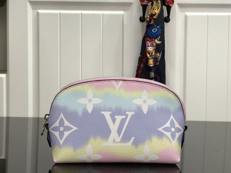 Replica Louis Vuitton Escale Cosmetic Pouch M47515
